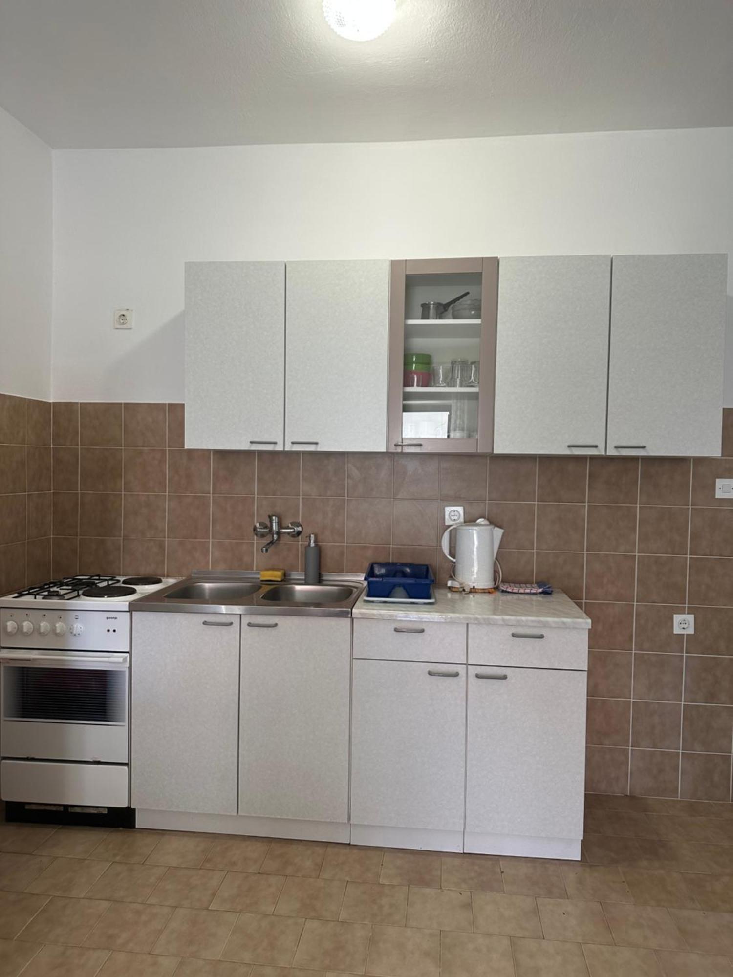 Apartmani Marko Новалья Экстерьер фото